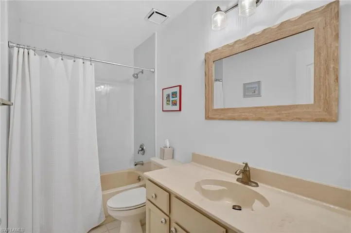 2827  Aintree  LN, Naples, FL 34112