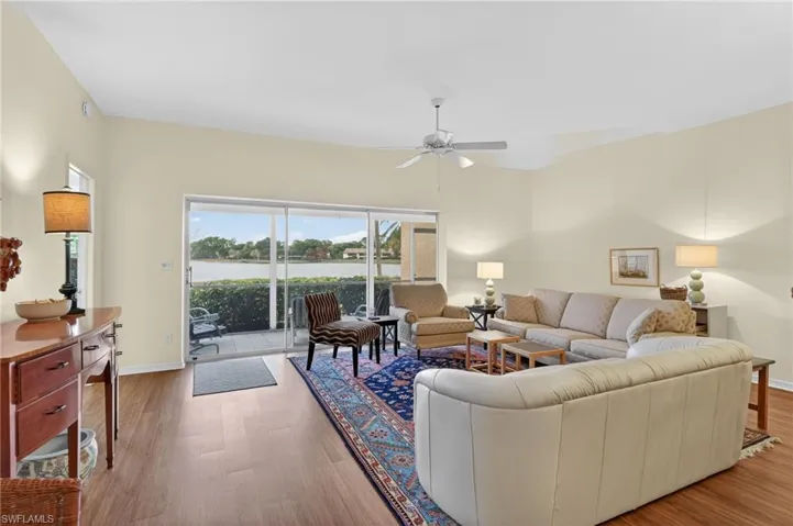 2827  Aintree  LN, Naples, FL 34112
