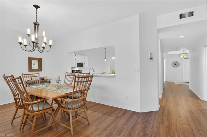 2827  Aintree  LN, Naples, FL 34112