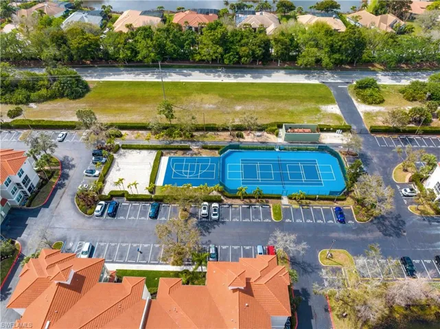 Basketball/Tennis Courts