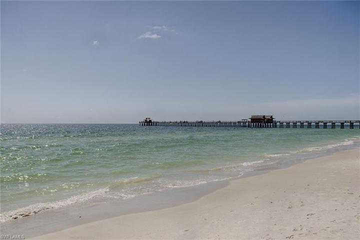519 95th AVE N, NAPLES FL 34108