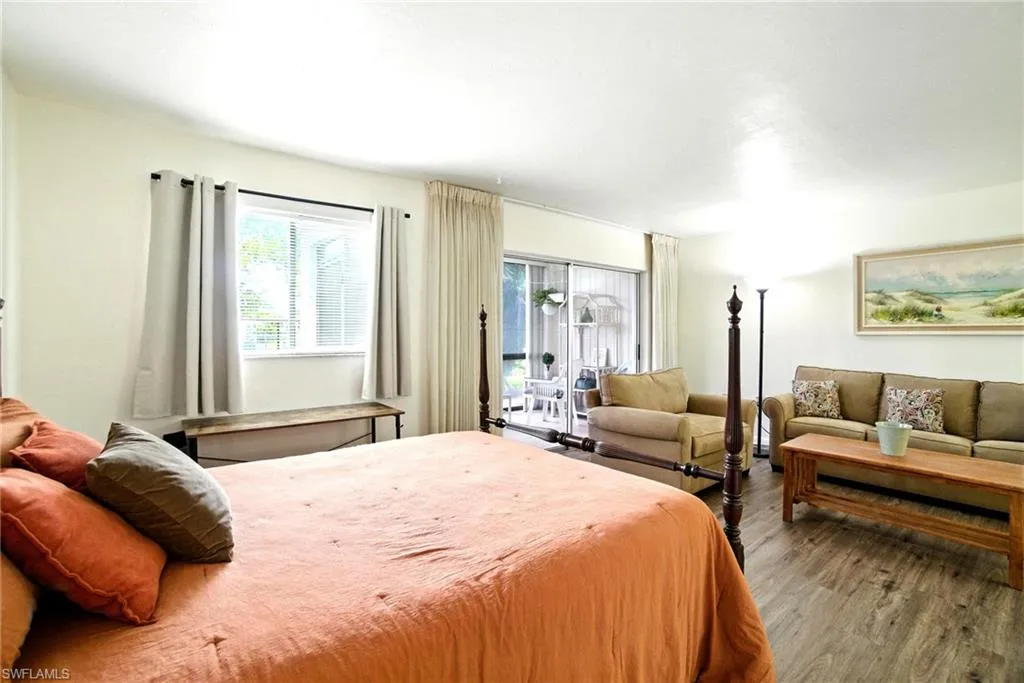 2079 Barkeley LN, Fort Myers, FL 33907,225062551