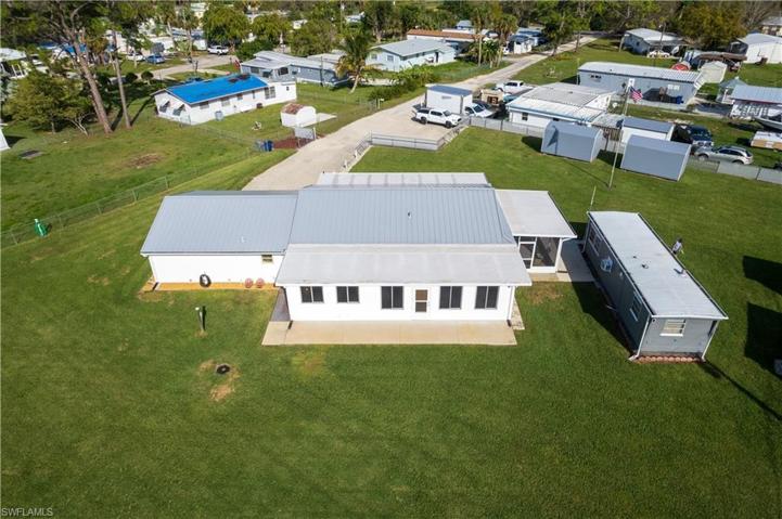702  Lbj  LN, NORTH FORT MYERS, FL 33917