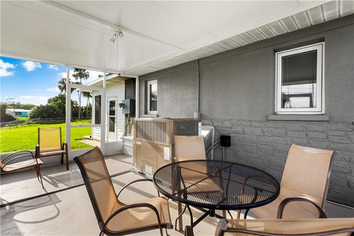 702  Lbj  LN, NORTH FORT MYERS, FL 33917
