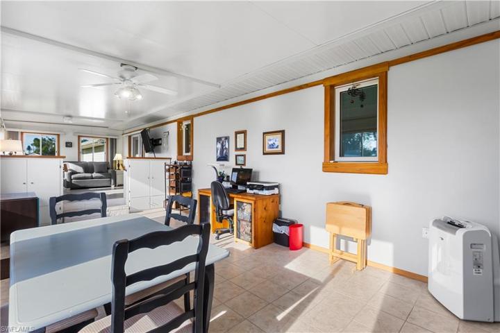 702  Lbj  LN, NORTH FORT MYERS, FL 33917