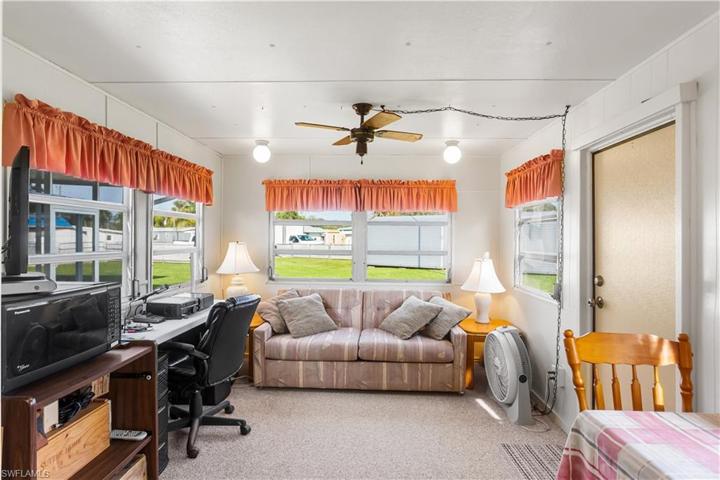 702  Lbj  LN, NORTH FORT MYERS, FL 33917