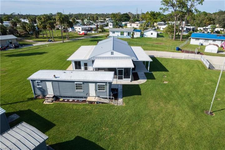 702  Lbj  LN, NORTH FORT MYERS, FL 33917