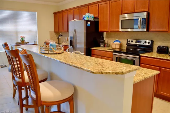 8578 Veronawalk Cir, Naples, Florida 34114
