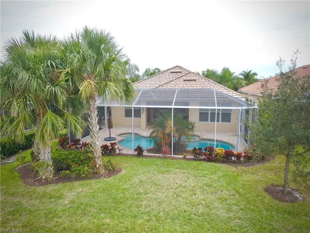 8578 Veronawalk Cir, Naples, Florida 34114