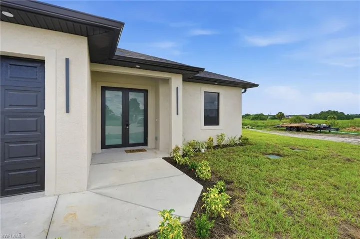 9014 Lawn Ct, Labelle, Florida 33935