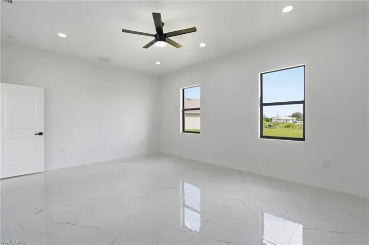 9014 Lawn Ct, Labelle, Florida 33935