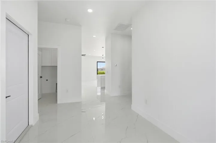 9014 Lawn Ct, Labelle, Florida 33935