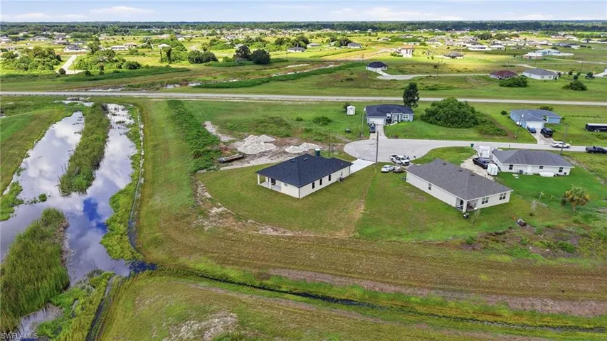 9014 Lawn Ct, Labelle, Florida 33935