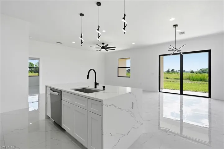 9014 Lawn Ct, Labelle, Florida 33935