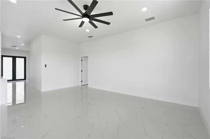 9014 Lawn Ct, Labelle, Florida 33935