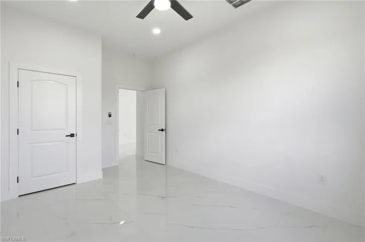 9014 Lawn Ct, Labelle, Florida 33935