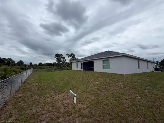 737 Avondale St E, Lehigh Acres, Florida 33974