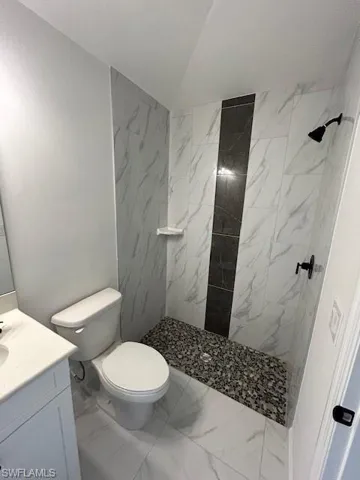 737 Avondale St E, Lehigh Acres, Florida 33974
