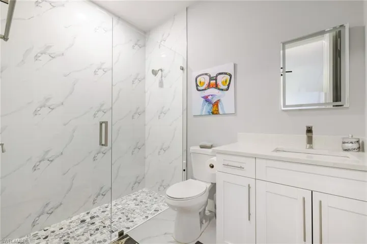 2nd primary en suite bathroom