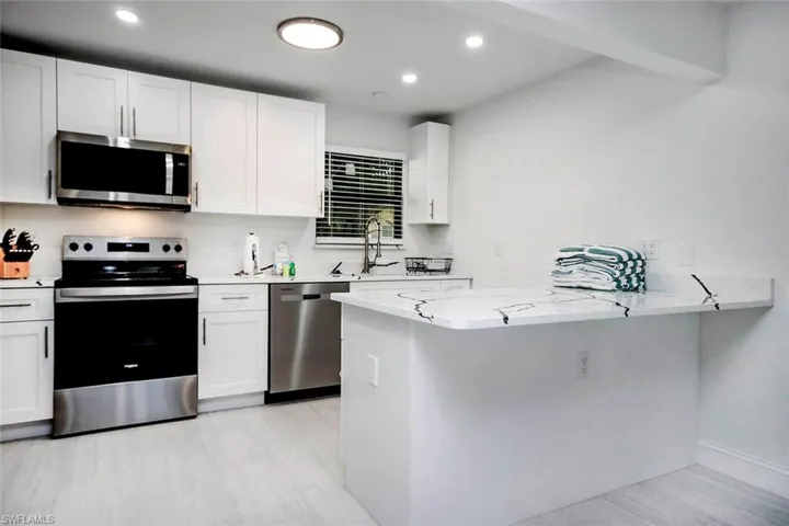 5117 Sea Bell Rd A102, Sanibel, Florida 33957