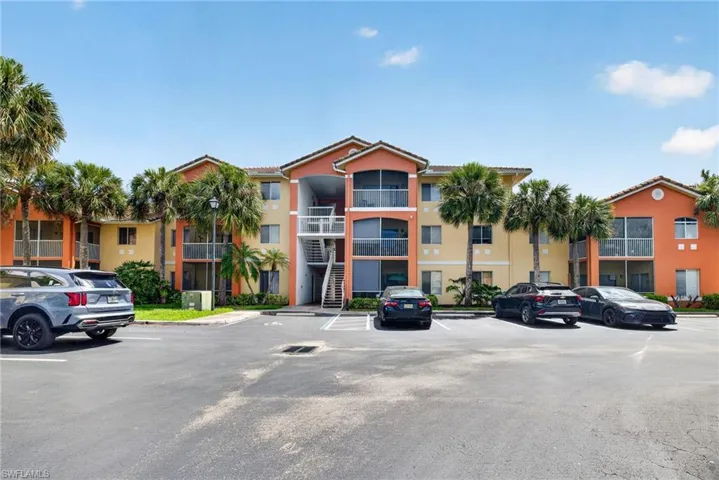 6481 Aragon Way 304, Fort Myers, Florida 33966