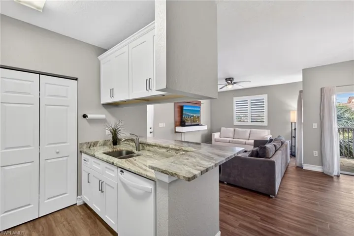 6481 Aragon Way 304, Fort Myers, Florida 33966