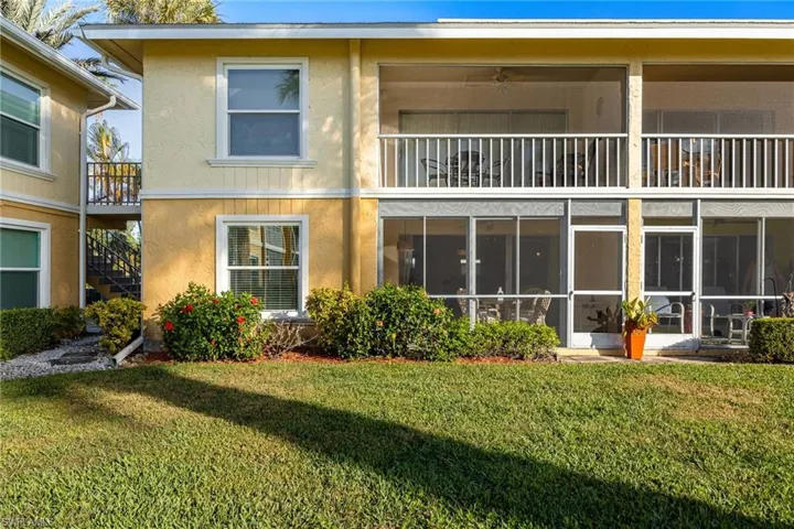401  Charlemagne  BLVD, Naples, FL 34112