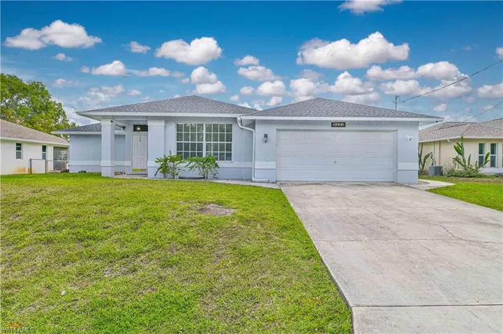 9232 Cypress Dr N, Fort Myers, Florida 33967
