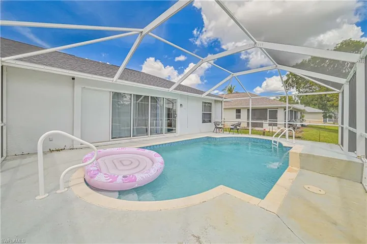 9232 Cypress Dr N, Fort Myers, Florida 33967