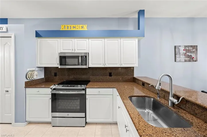 Stainless appliances