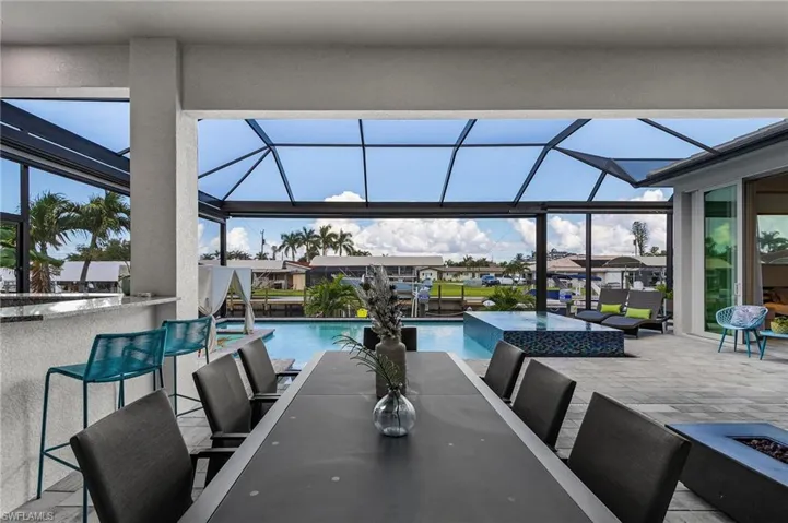 Large Space to entertain guests outside