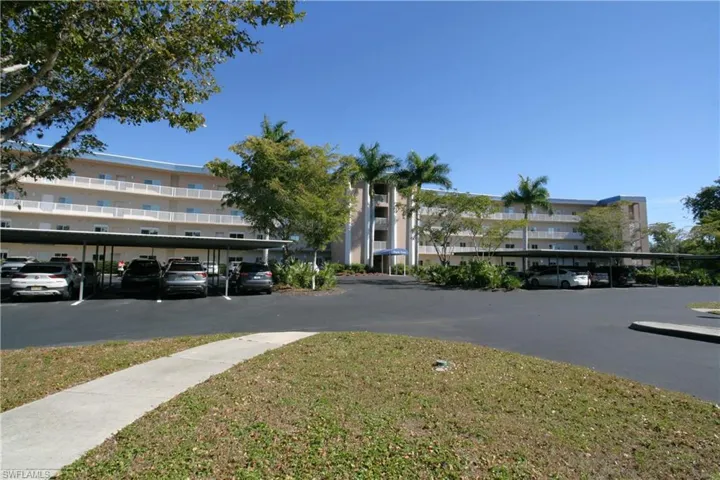 14931  Park Lake  DR, Fort Myers, FL 33919