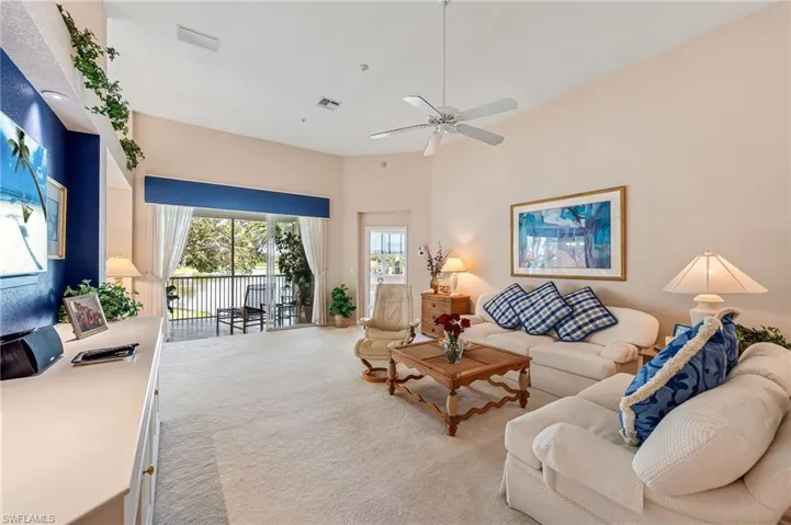 Large living room with vaulted ceiling