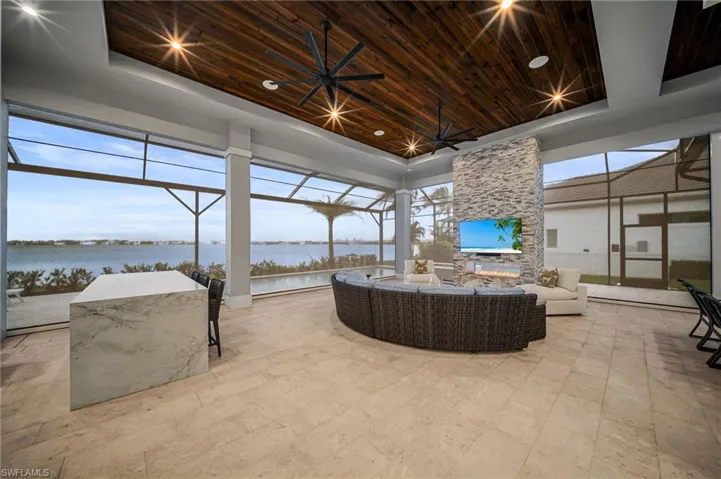 11441 Canal Grande Dr, Fort Myers, Florida 33913