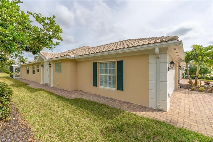 7503 Novara CT, NAPLES FL 34114