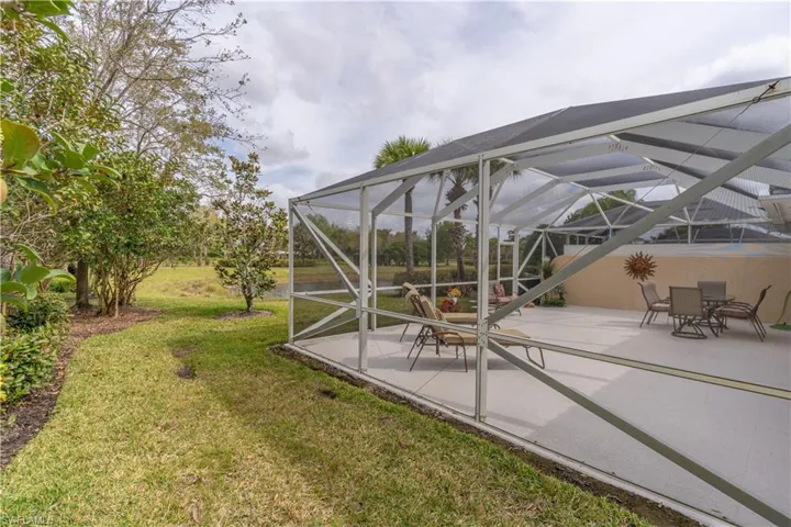 7503 Novara CT, NAPLES FL 34114