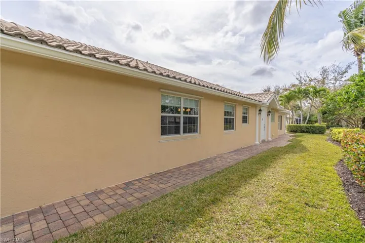 7503 Novara CT, NAPLES FL 34114