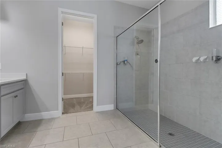 3307  Pilot  CIR, Naples, FL 34120