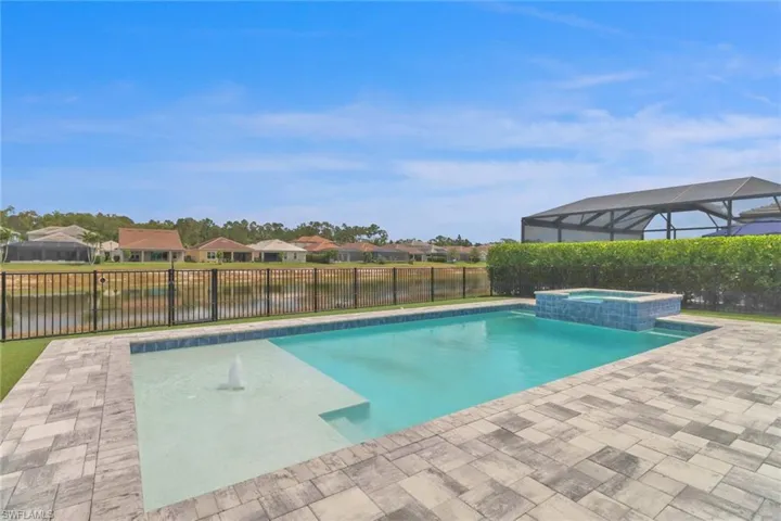 3307  Pilot  CIR, Naples, FL 34120
