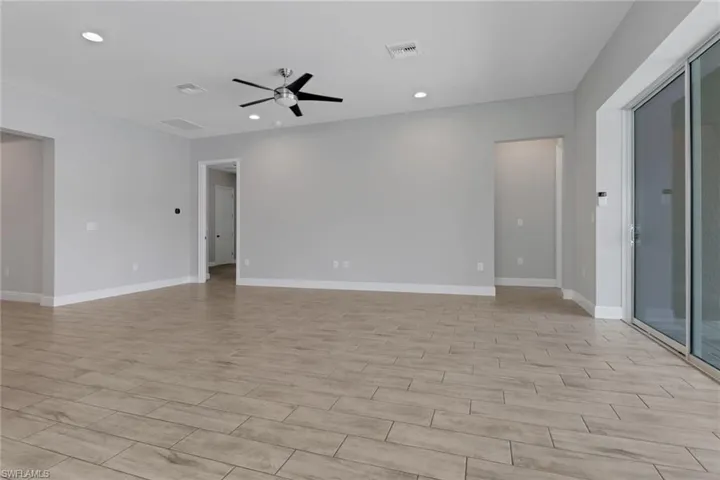 3307  Pilot  CIR, Naples, FL 34120