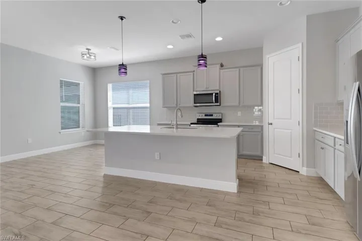 3307  Pilot  CIR, Naples, FL 34120