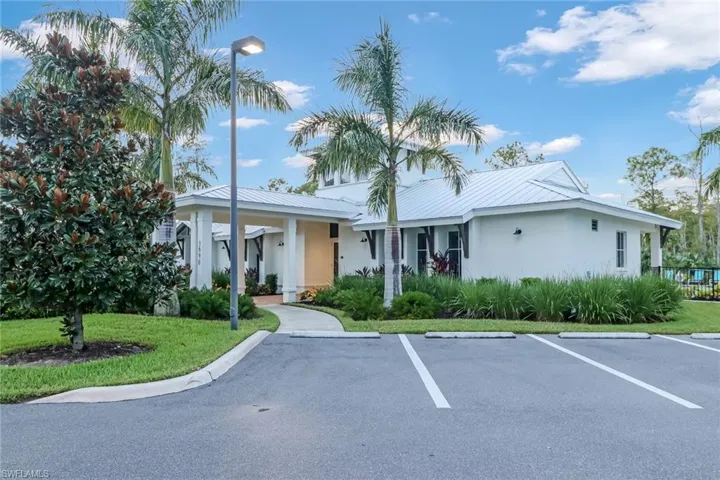 3307  Pilot  CIR, Naples, FL 34120