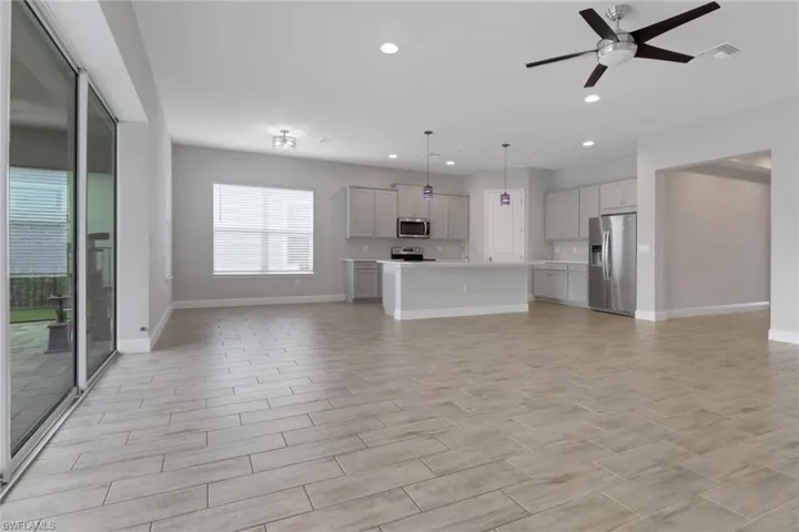 3307  Pilot  CIR, Naples, FL 34120