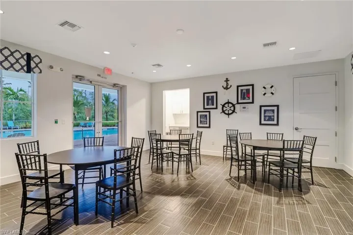 3307  Pilot  CIR, Naples, FL 34120