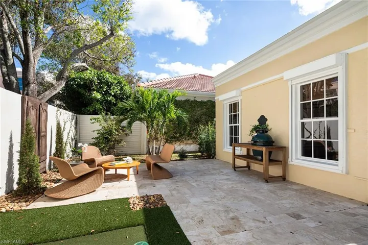 3736  Rachel  LN, Naples, FL 34103