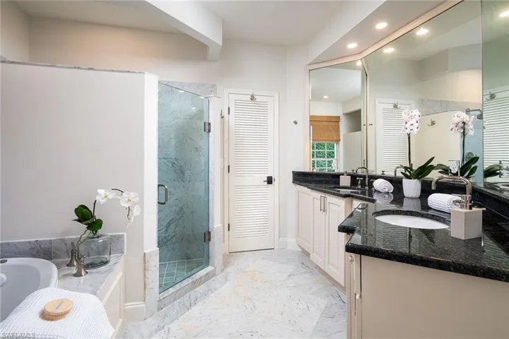3736  Rachel  LN, Naples, FL 34103