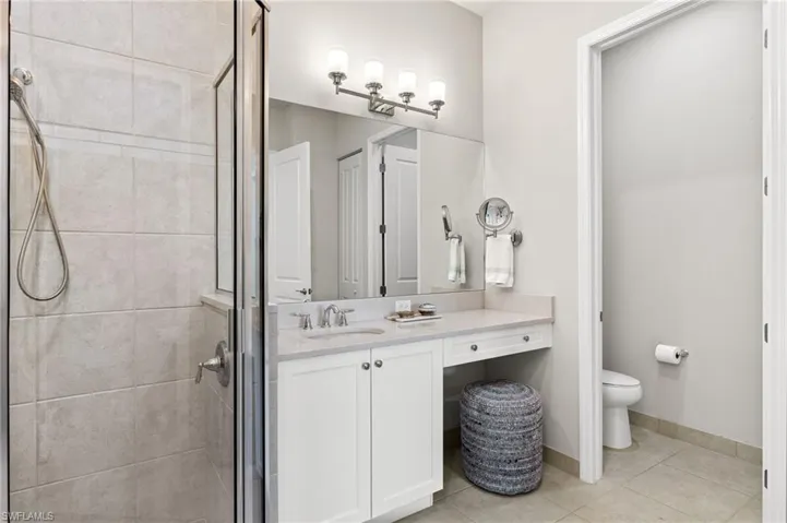 28550  Lobos  CIR, Bonita Springs, FL 34135