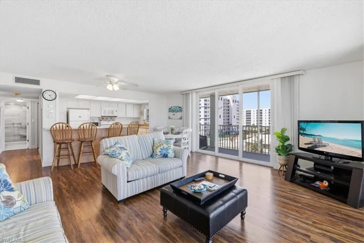 7148 Estero Blvd 423, Fort Myers Beach, Florida 33931