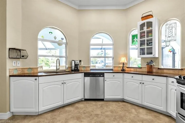 1716 Sw 50th Ter, Cape Coral, Florida 33914