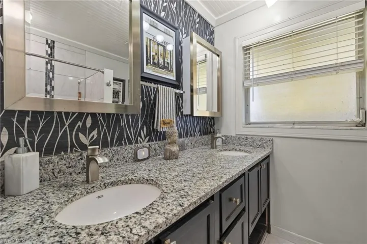 1526 Se 42nd St, Cape Coral Fl 33904